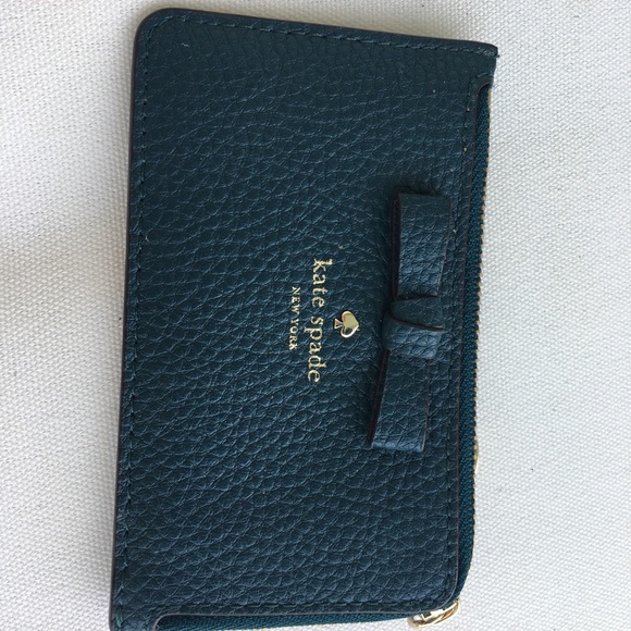 kate spade Accessories - Kate Spade key pouch- new without tags